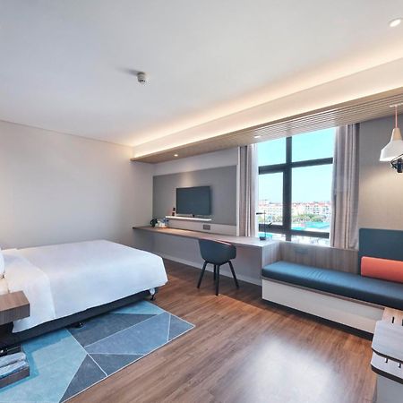 Holiday Inn Express Shanghai Hongqiao North By Ihg Fengbang Ngoại thất bức ảnh