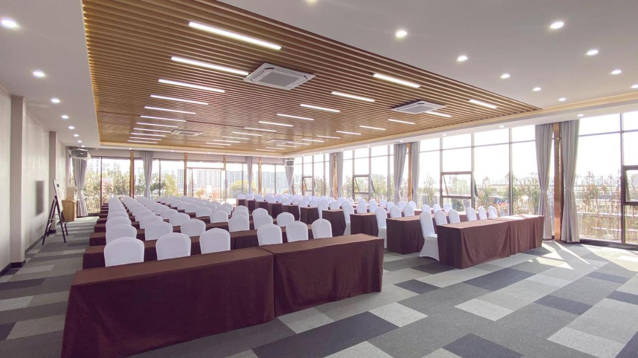 Holiday Inn Express Shanghai Hongqiao North By Ihg Fengbang Ngoại thất bức ảnh